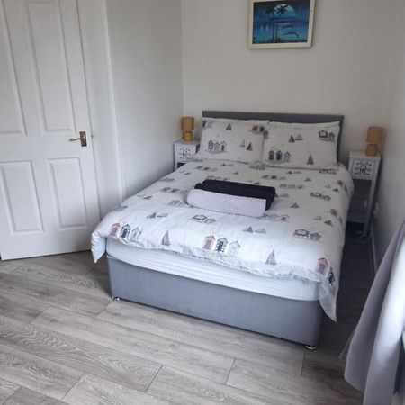 Cove Bay 1 Bed Flat Appartement Largs Buitenkant foto