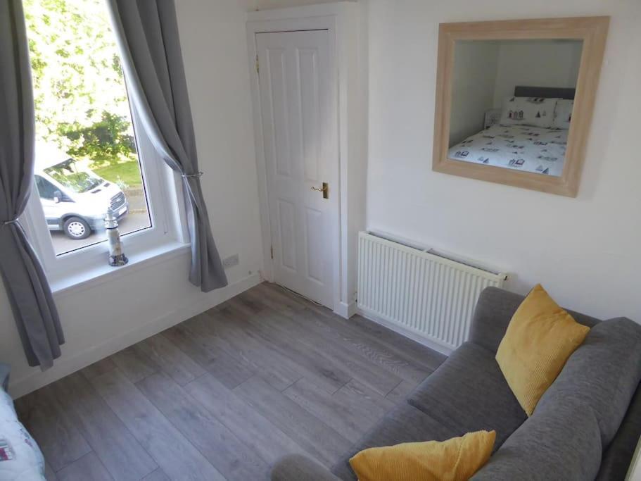 Cove Bay 1 Bed Flat Appartement Largs Buitenkant foto